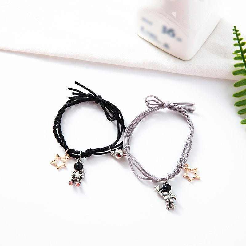 A Pair Of Magnetic Couple Bracelets - AurrixA Pair Of Magnetic Couple BraceletsAurrix