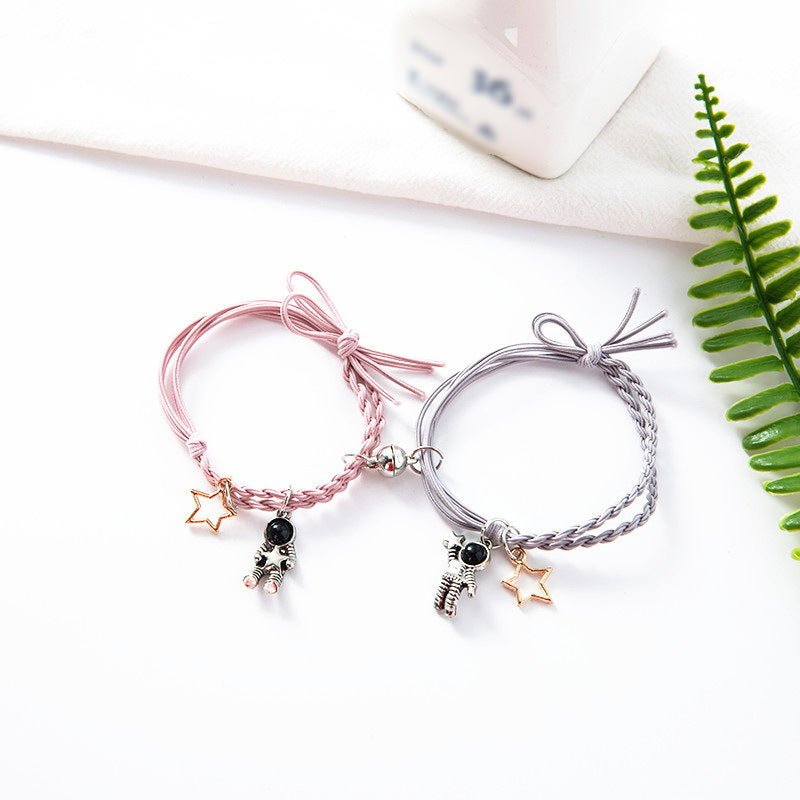 A Pair Of Magnetic Couple Bracelets - AurrixA Pair Of Magnetic Couple BraceletsAurrix